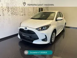 Utilisé 2023 Toyota Yaris Hybrid Berline | 19 390 € (Prix juste)