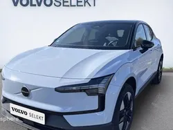 Bleu Utilisé 2024 Volvo EX30 Plus SUV | 35 900 € (Prix juste)