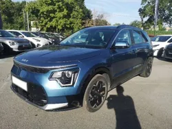 Bleu minã©ral mã©tallisã© Utilisé 2023 Kia e-Niro 2 SUV | 28 999 € (Prix assez cher)