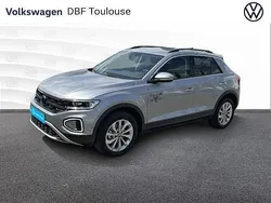 Gris Utilisé 2025 VW T-Roc Life SUV | 31 480 € (Prix juste)