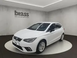 Blanc Utilisé 2024 Seat Ibiza FR Berline | 19 950 € (Prix assez cher)