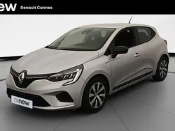 Gris Utilisé 2023 Renault Clio V Equilibre Citadine | 14 999 € (Prix juste)