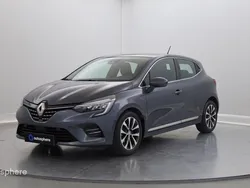 Gris Utilisé 2022 Renault Clio V Intens Berline | 16 799 € (Prix assez cher)