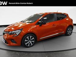 Orange Utilisé 2023 Renault Clio V Evolution Citadine | 15 480 € (Prix juste)