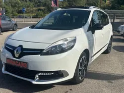 Utilisé 2015 Renault Grand Scénic III Bose Edition Monospace | 8 990 €