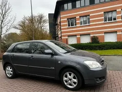 Gris Utilisé 2006 Toyota Corolla Sol Berline | 5 900 €