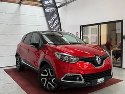 Rouge Utilisé 2016 Renault Captur Intens SUV | 9 490 € (Prix juste)