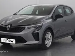 Gris Utilisé 2024 Renault Clio V Evolution Berline | 18 799 € (Prix juste)