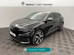 Noir Utilisé 2023 Renault Mégane Iconic Berline | 29 990 € (Prix juste)