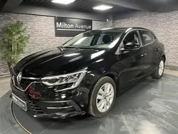 Noir Utilisé 2022 Renault Mégane IV Business Berline | 14 990 € (Prix juste)