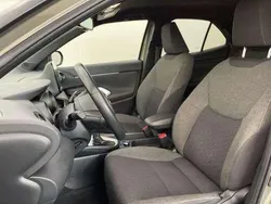 Utilisé 2022 Toyota Yaris Hybrid Design | 21 990 € (Prix juste)
