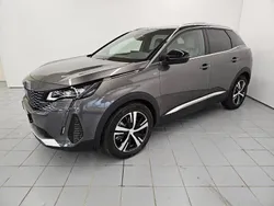 Gris Utilisé 2021 Peugeot 3008 GT SUV | 26 490 € (Prix juste)