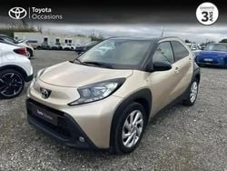Biton beige gingembre métal/toit noir Utilisé 2022 Toyota Aygo X Design SUV | 16 490 €
