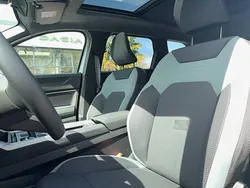 Gris Utilisé 2025 Dacia Bigster Extreme SUV | 31 990 € (Prix juste)