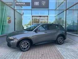 Gris Nouvelle 2025 Alfa Romeo Tonale Sprint SUV | 34 990 € (Prix juste)