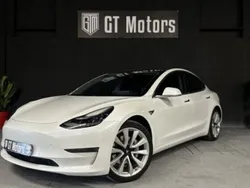 Utilisé 2019 Tesla Model 3 Long Range Berline | 31 900 € (Prix juste)