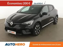 Noir Utilisé 2022 Renault Clio V Evolution Citadine | 16 290 € (Prix juste)
