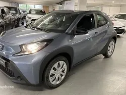 Gris Utilisé 2024 Toyota Aygo Citadine | 16 694 € (Prix assez cher)