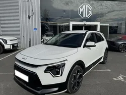 Blanc Utilisé 2024 Kia Niro Premium SUV | 25 999 € (Bon prix)