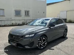 Gris Nouvelle 2025 Peugeot 308 Allure Berline | 29 499 € (Prix juste)