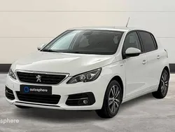 Utilisé 2021 Peugeot 308 Style Berline | 12 799 € (Prix juste)