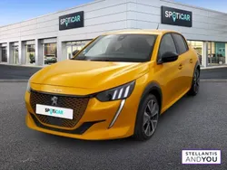 Jaune Utilisé 2021 Peugeot e-208 GT Citadine | 15 589 € (Bon prix)