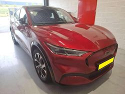 Rouge Utilisé 2022 Ford Mustang Mach-E Extended Range SUV | 26 646 € (Super prix)