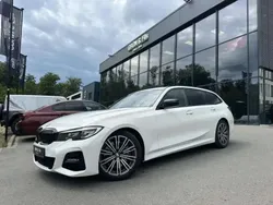 Blanc Utilisé 2019 BMW 330 Sport Line Break | 35 990 € (Prix cher)