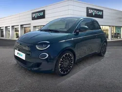 Ocean green métal Utilisé 2022 Fiat 500e La Prima Berline | 19 990 € (Prix assez cher)