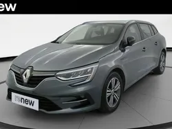 Gris Utilisé 2023 Renault Mégane IV Evolution Break | 20 999 € (Prix juste)
