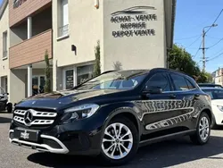 Noir Utilisé 2019 Mercedes GLA200 Business SUV | 21 990 € (Prix juste)