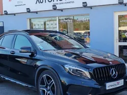 Mercedes GLA220