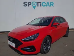 Rouge Utilisé 2023 Hyundai i30 Berline | 20 990 € (Prix juste)