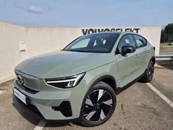Noir Utilisé 2025 Volvo EC40 Plus SUV | 51 900 € (Prix juste)