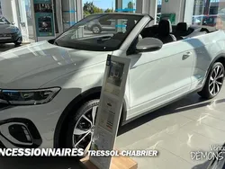 Blanc Nouvelle 2024 VW T-Roc Cabriolet R-line Cabriolet | 39 100 € (Super prix)