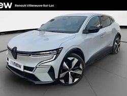 Gris Utilisé 2023 Renault Mégane Techno Berline | 25 890 € (Bon prix)