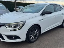 Blanc Utilisé 2017 Renault Mégane IV LIMITED Berline | 9 990 € (Prix assez cher)