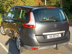 Noir Utilisé 2010 Renault Grand Scénic III Dynamique Monospace | 2 890 € (Bon prix)