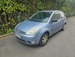 Bleu Utilisé 2005 Ford Fiesta Citadine | 900 € (Prix juste)