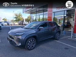 Utilisé 2022 Toyota Yaris Hybrid Design | 22 990 € (Prix juste)
