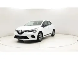 Blanc Utilisé 2023 Renault Clio V Equilibre Citadine | 19 960 € (Prix cher)