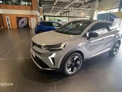 Gris Utilisé 2025 Renault Symbioz Iconic SUV | 37 990 € (Prix cher)