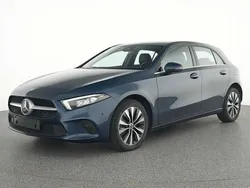 Bleu Utilisé 2022 Mercedes A250 Style | 28 890 €
