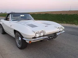 Blanc Utilisé 1963 Chevrolet Corvette Stingray Cabriolet | 38 940 €