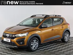 Orange Utilisé 2023 Dacia Sandero Expression Citadine | 16 290 € (Prix juste)