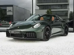 Vert Nouvelle 2025 Porsche 911 Targa 4 Cabriolet | 239 900 €