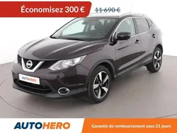 Noir Utilisé 2015 Nissan Qashqai N-Connecta SUV | 11 390 € (Prix juste)
