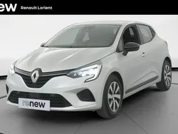 Gris Utilisé 2023 Renault Clio V Equilibre Citadine | 15 990 € (Prix juste)