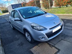 Utilisé 2011 Renault Clio II Citadine | 5 990 € (Prix juste)