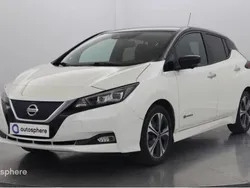 Blanc lunaire+toit+rétros noir Utilisé 2020 Nissan Leaf Tekna Citadine | 11 499 € (Prix juste)